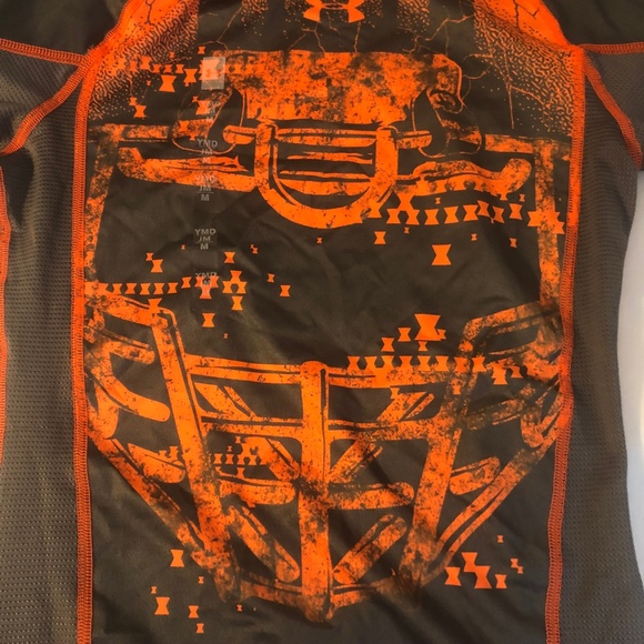 Under Armour NWT Boys Army of 11 Heatgear Orange - Picture 5 of 8